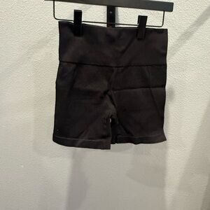 Colsie Black Ribbed Bike Shorts